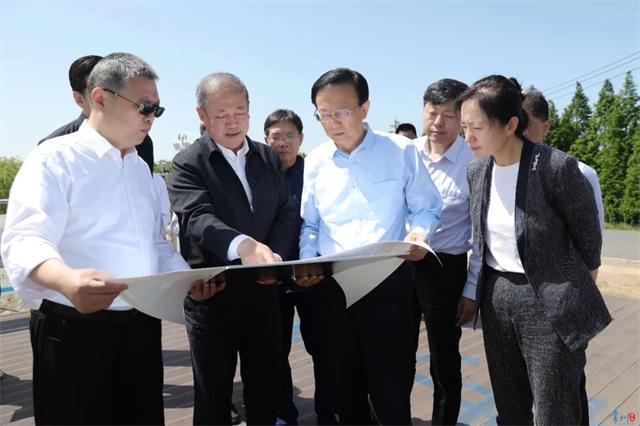 省領導來常檢查長江防汛工作