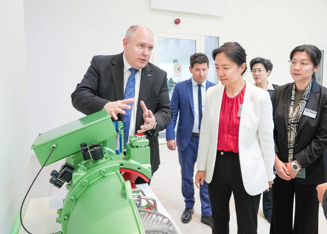 盛蕾率團(tuán)赴德國盧森堡開展經(jīng)貿(mào)洽談